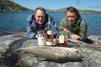 Arnstein og Frank med cognac og torsk.